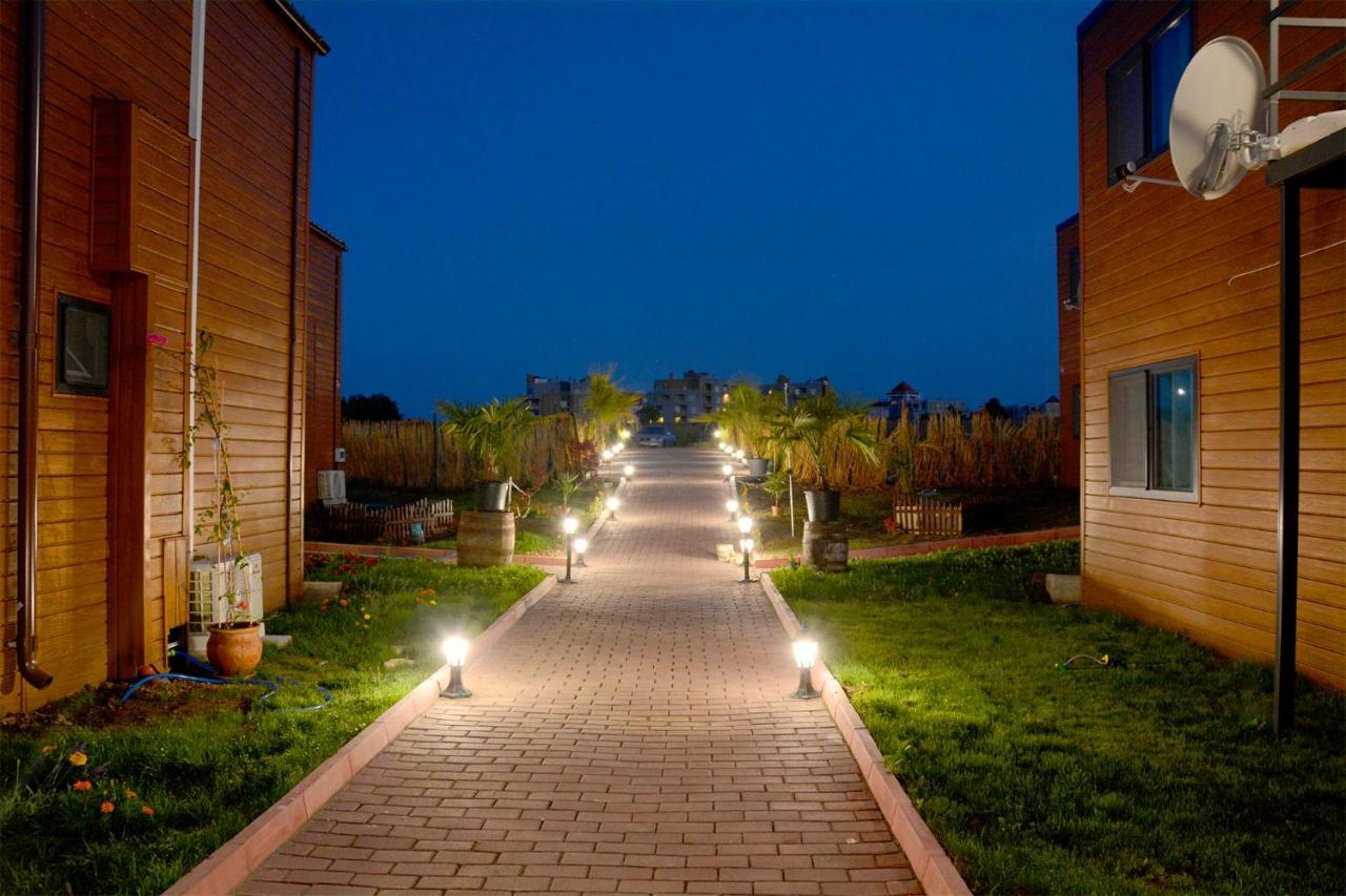 Къщички Поляните Hotell Sinemoretz Eksteriør bilde