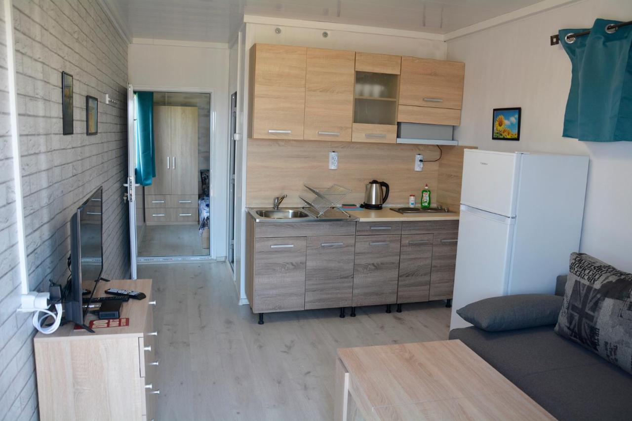 Къщички Поляните Hotell Sinemoretz Eksteriør bilde