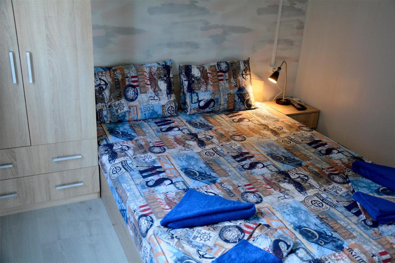 Къщички Поляните Hotell Sinemoretz Eksteriør bilde