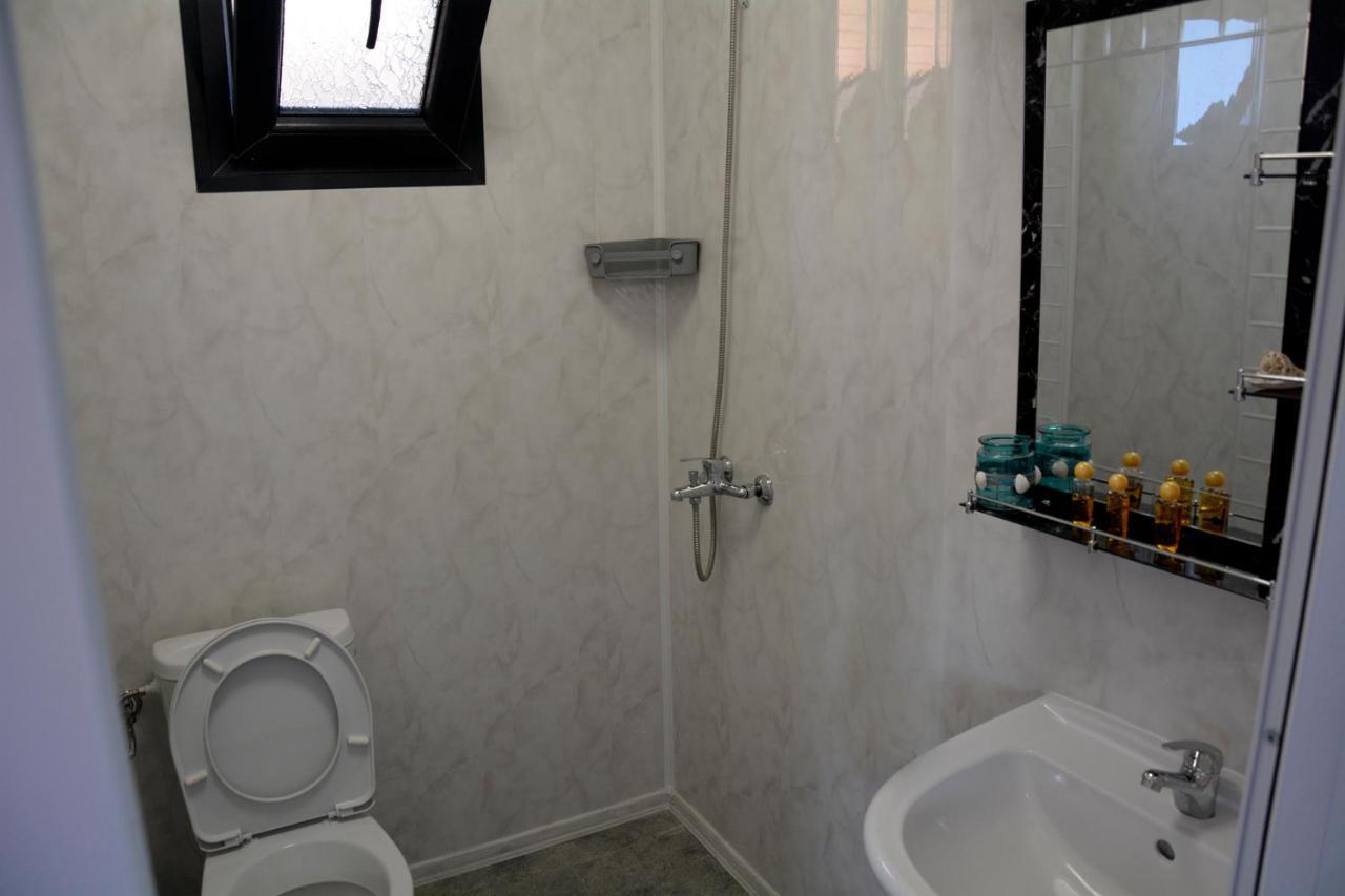 Къщички Поляните Hotell Sinemoretz Eksteriør bilde